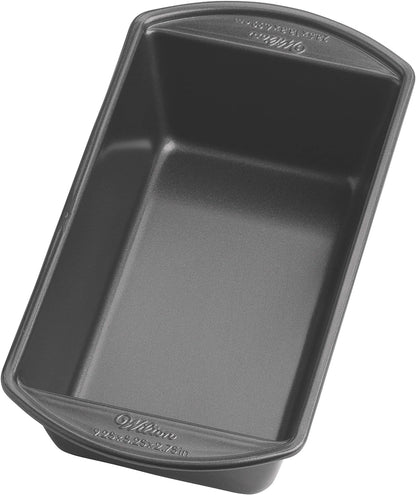 Perfect Results Large Nonstick Loaf Pan, 9.25 by 5.25-Inch, Silver