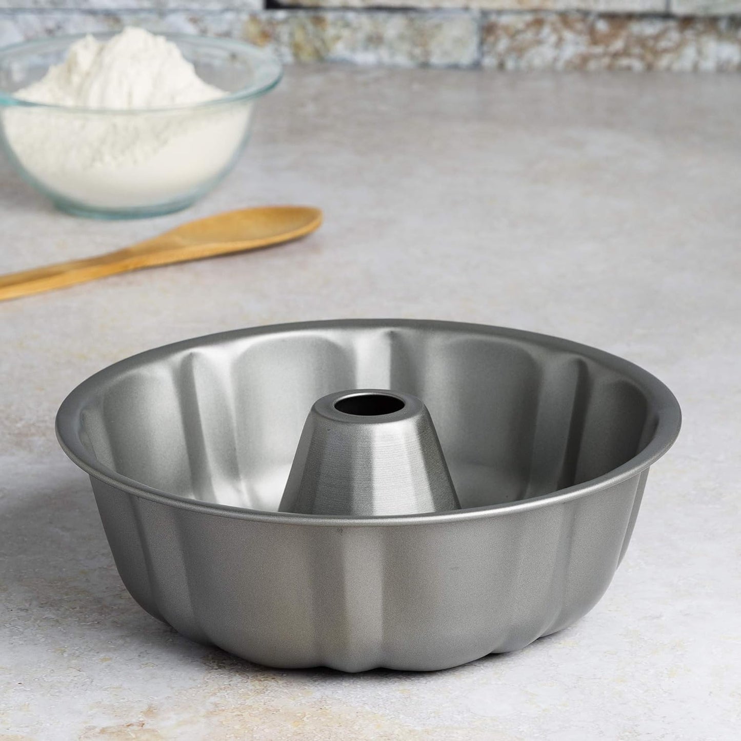 Heavy Duty Nonstick Bakeware Carbon Steel Fluted Tube Bundt Pan with Quick Release Coating, Manufactured without PFOA, Dishwasher Safe, Oven Safe, 9-Inch, Gray