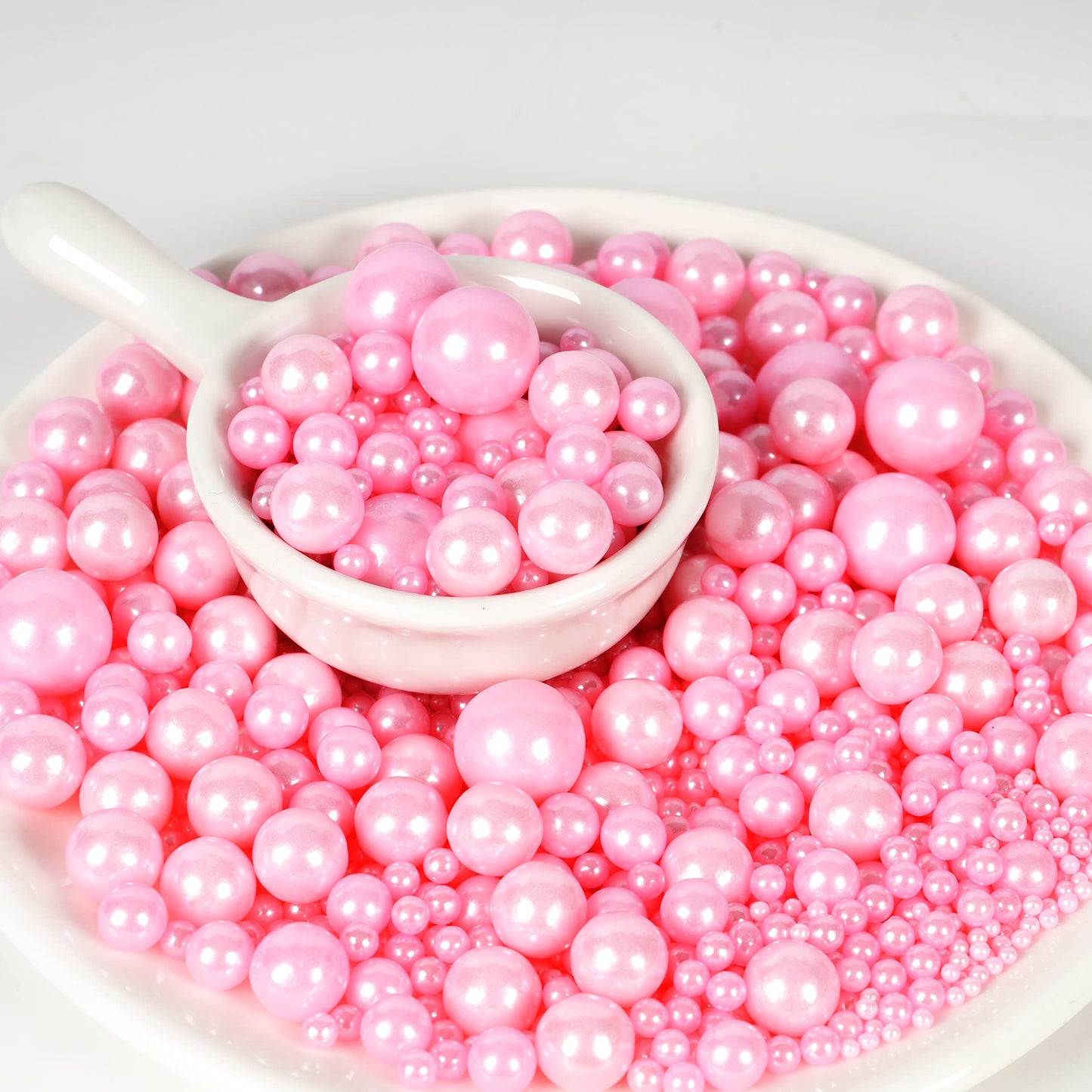 Kasvan White Pearl Sugar Sprinkles - Edible Candy Pearls 130g/4.58 Oz, Mix Size, Baking Cake Decorations, Ice Cream Toppings and Cookie Decorating, Wedding Party Chirstmas Supplies